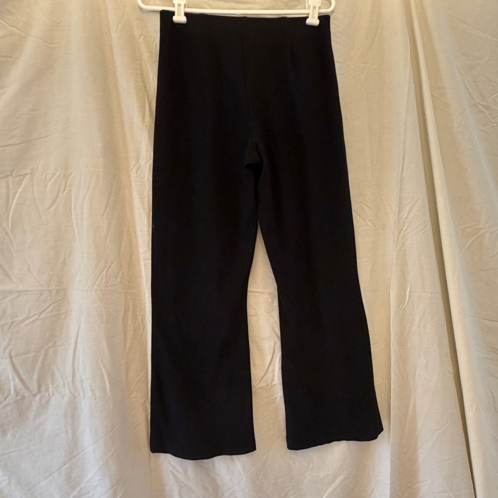 TravelSmith Black Ribbed Pull-On Pants MP